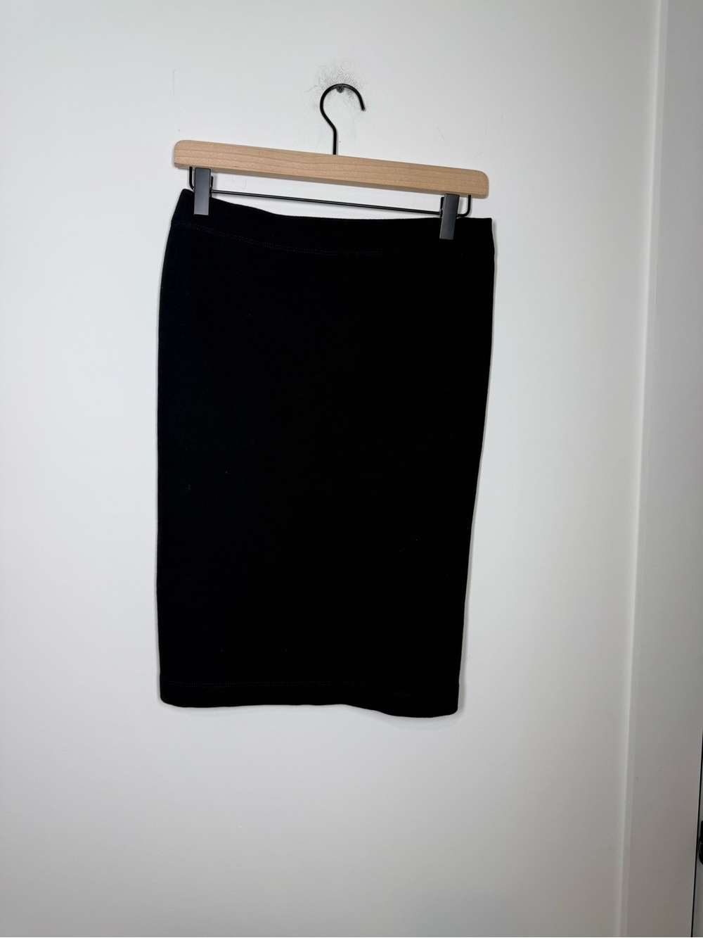 Vince Black Ponte Knit Pencil Skirt Women’s Small S